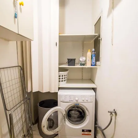 Stylish In Center Apartament