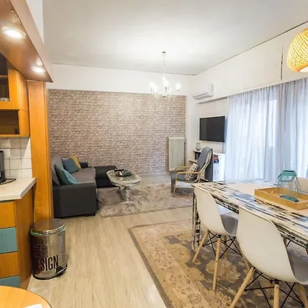 Stylish In Center Apartament *